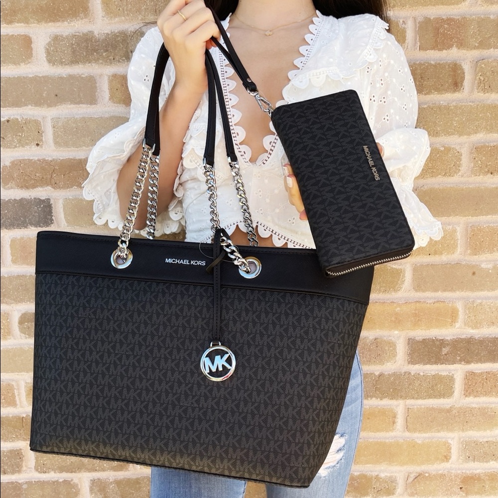 Bundle💕NWT Michael Kors Tote & continental wallet - Picture 1 of 2